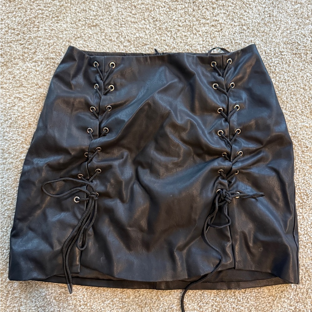 Forever 21 Black Faux Leather Lace-Up Mini Skirt